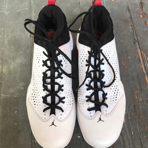 Jordan’s - Picture 2 of 5